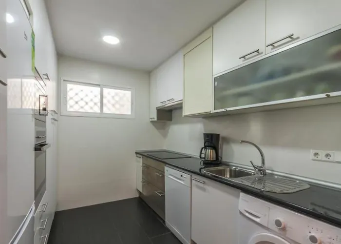 Daire Access In Playa Real Pool Terrace - Pass The Keys Marbella