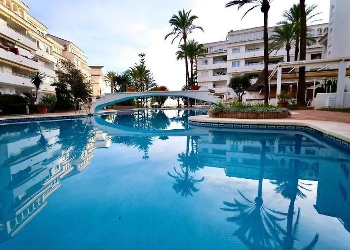 Daire Access In Playa Real Pool Terrace - Pass The Keys