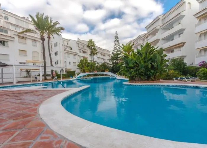 Appartement Access In Playa Real Pool Terrace - Pass The Keys Marbellac